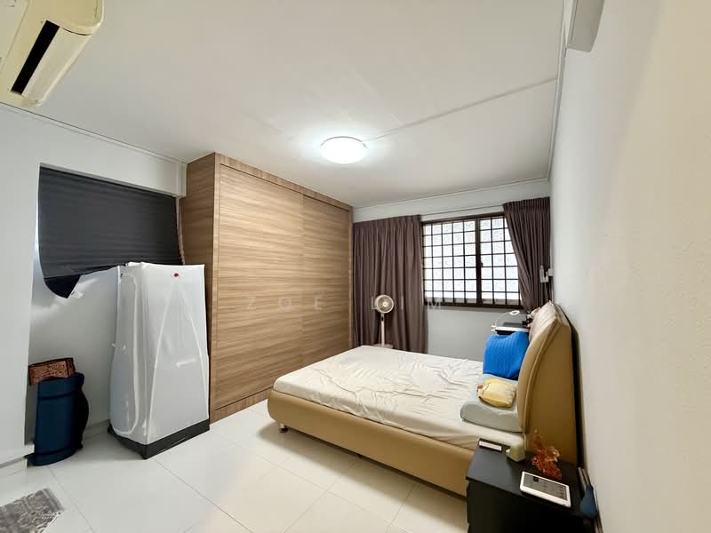 413 Choa Chu Kang Avenue 3, 413 Choa Chu Kang Avenue 3, 3 Bedrooms, 1,184 sqft, HDB Flat For Sale, by Zoe Lim, 500134727 - Bedroom - PropertyGuru.com.sg
