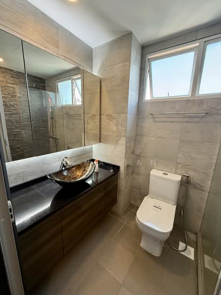The Tropica, 65 Tampines Avenue 1, 3 Bedrooms, 1,238 sqft, Condominium For Rent, by Lena Tan, 500134730 - Bathroom - PropertyGuru.com.sg