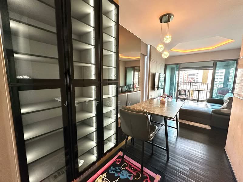 519C Tampines Central 8, 519C Tampines Central 8, 2 Bedrooms, 667 sqft, HDB Flat For Sale, by Jeffrey Lee, 500134732 - Living Room - PropertyGuru.com.sg