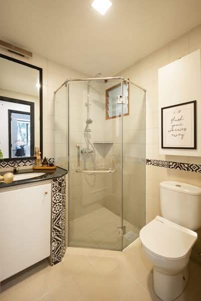 Tropical Spring, 33 Simei Street 4, 3 Bedrooms, 1,335 sqft, Condominium For Sale, by Michael Leow, 500134735 - Bathroom - PropertyGuru.com.sg