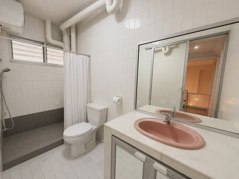 3 Toh Yi Drive, 3 Toh Yi Drive, 4 Bedrooms, 1,572 sqft, HDB Flat For Sale, by Valerie Kang, 500134737 - Bathroom - PropertyGuru.com.sg