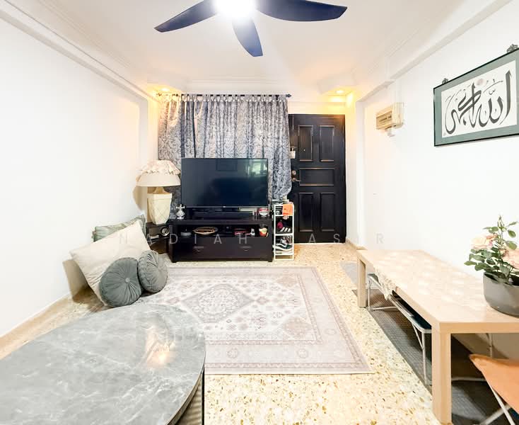 37 Jalan Rumah Tinggi, 37 Jalan Rumah Tinggi, 2 Bedrooms, 570 sqft, HDB Flat For Sale, by Nadiah Nasir, 500134747 - Living Room - PropertyGuru.com.sg