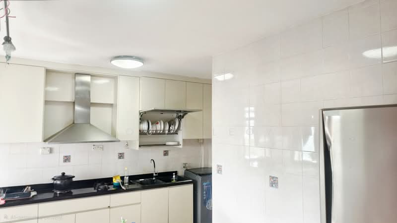 313D Anchorvale Road, 313D Anchorvale Road, 4 Bedrooms, 1,345 sqft, HDB Flat For Sale, by Louis Leow, 500134753 - Kitchen - PropertyGuru.com.sg