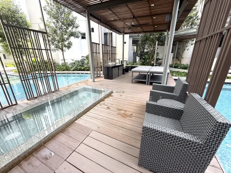 Hillsta, 66 Phoenix Road, 1 Bedroom, 570 sqft, Condominium For Rent, by Wei Yin Lee, 500134759 - Poolside with massage tables - PropertyGuru.com.sg