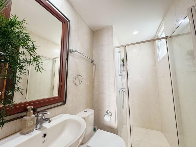 Casablanca, 21 Rosewood Drive, 3 Bedrooms, 1,119 sqft, Condominium For Rent, by Deane Cui, 500134807 - Bathroom - PropertyGuru.com.sg
