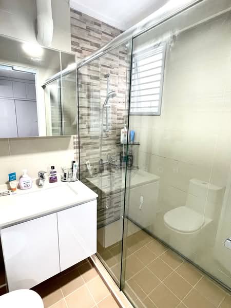 223 Lorong 8 Toa Payoh, 223 Lorong 8 Toa Payoh, 3 Bedrooms, 1,238 sqft, HDB Flat For Sale, by Melvin Goh, 500134815 - Bathroom - PropertyGuru.com.sg