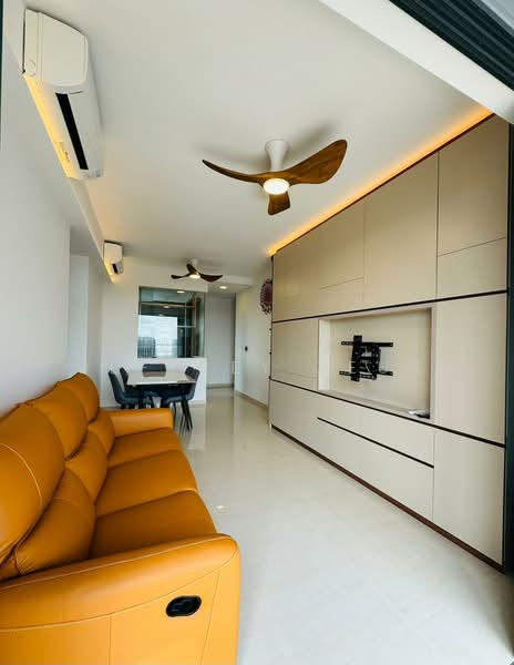 The Florence Residences, 93 Hougang Avenue 2, 3 Bedrooms, 1,023 sqft, Condominium For Sale, by Jeffrey Zeus, 500134818 - Living Room - PropertyGuru.com.sg