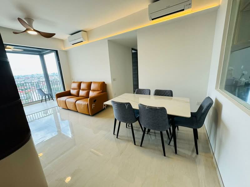 The Florence Residences, 93 Hougang Avenue 2, 3 Bedrooms, 1,023 sqft, Condominium For Sale, by Jeffrey Zeus, 500134818 - Living Room - PropertyGuru.com.sg