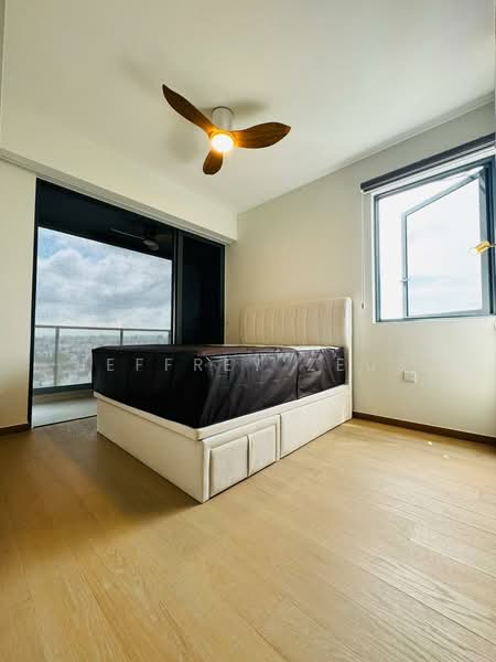 The Florence Residences, 93 Hougang Avenue 2, 3 Bedrooms, 1,023 sqft, Condominium For Sale, by Jeffrey Zeus, 500134818 - Bedroom - PropertyGuru.com.sg