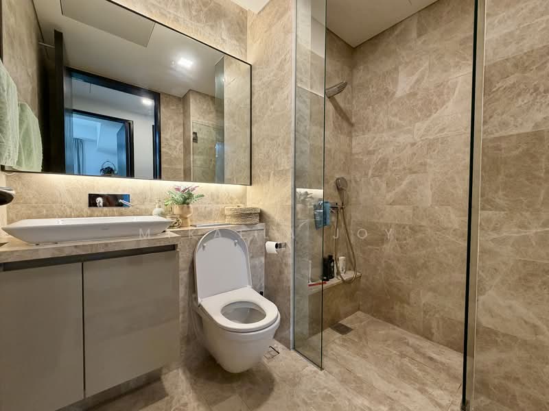 Corals at Keppel Bay, 13 Keppel Bay Drive, 2 Bedrooms, 926 sqft, Condominium For Rent, by Mikaela Joy, 500134822 - Common Bathroom - PropertyGuru.com.sg