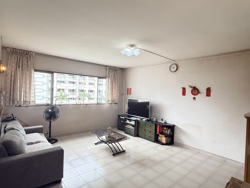 60 Dakota Crescent, 60 Dakota Crescent, 3 Bedrooms, 1,119 sqft, HDB Flat For Sale, by Regina Yap, 500134832 - Living Room - PropertyGuru.com.sg