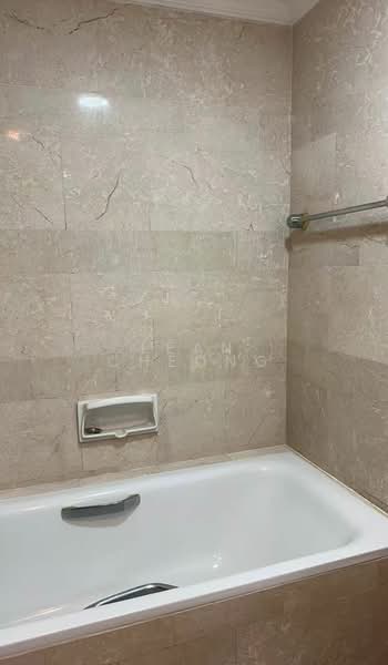 Emerald Garden, 33 Club Street, Room Rental, 175 sqft, Condominium For Rent, by Lean Cheong, 500134833 - Bathroom - PropertyGuru.com.sg