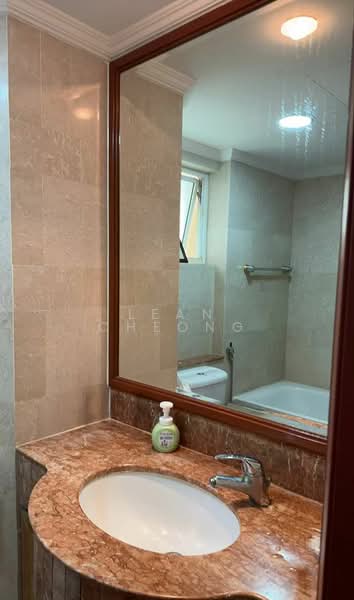 Emerald Garden, 33 Club Street, Room Rental, 175 sqft, Condominium For Rent, by Lean Cheong, 500134833 - Bathroom - PropertyGuru.com.sg