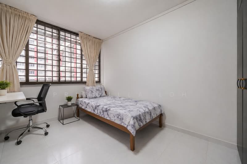 82 Lorong 4 Toa Payoh, 82 Lorong 4 Toa Payoh, 3 Bedrooms, 1,119 sqft, HDB Flat For Sale, by Priscilla Loh, 500134837 - Bedroom - PropertyGuru.com.sg
