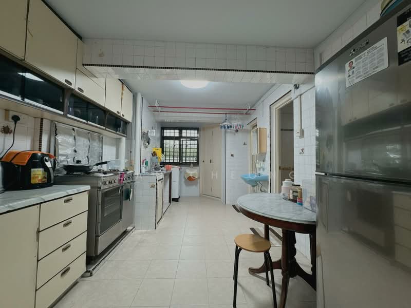 45 Sims Drive, 45 Sims Drive, Room Rental, 150 sqft, HDB Flat For Rent, by Lean Cheong, 500134843 - Kitchen - PropertyGuru.com.sg