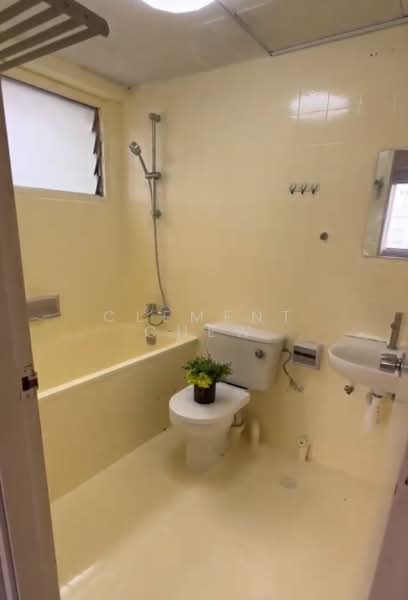 Pine Grove, 1A Pine Grove, Room Rental, 280 sqft, Condominium For Rent, by Clement Chew, 500134874 - Bathroom - PropertyGuru.com.sg