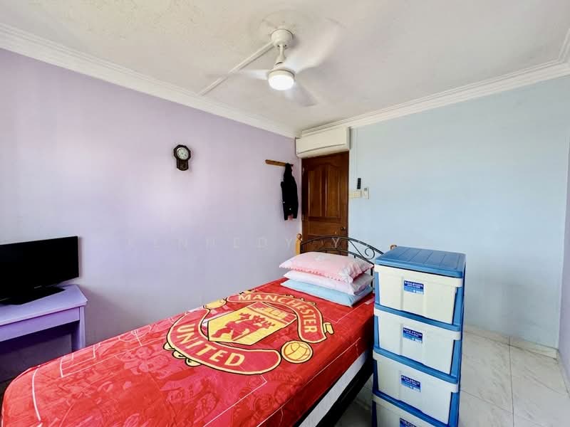 149 Woodlands Street 13, 149 Woodlands Street 13, 3 Bedrooms, 1,055 sqft, HDB Flat For Sale, by Kennedy Yong, 500134875 - Bedroom - PropertyGuru.com.sg