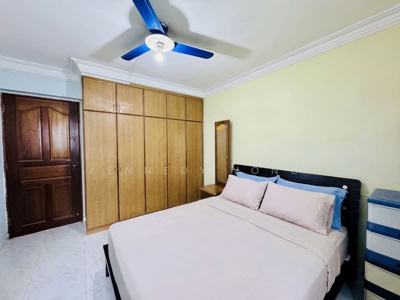 149 Woodlands Street 13, 149 Woodlands Street 13, 3 Bedrooms, 1,055 sqft, HDB Flat For Sale, by Kennedy Yong, 500134875 - Bedroom - PropertyGuru.com.sg