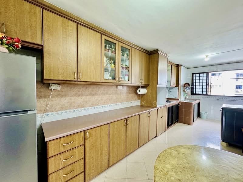 149 Woodlands Street 13, 149 Woodlands Street 13, 3 Bedrooms, 1,055 sqft, HDB Flat For Sale, by Kennedy Yong, 500134875 - Kitchen - PropertyGuru.com.sg