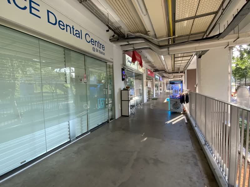 450C Bukit Batok West Avenue 6, 450C Bukit Batok West Avenue 6, 3 Bedrooms, 1,001 sqft, HDB Flat For Sale, by Jacqueline Lee, 500134879 - Exterior - PropertyGuru.com.sg