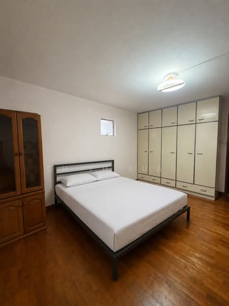 For Rent - 228 Jurong East Street 21