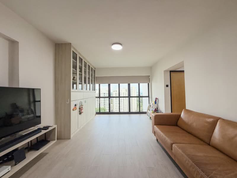 765 Bedok Reservoir View, 765 Bedok Reservoir View, 3 Bedrooms, 1,130 sqft, HDB Flat For Sale, by Jolene See, 500134886 - Living Room - PropertyGuru.com.sg