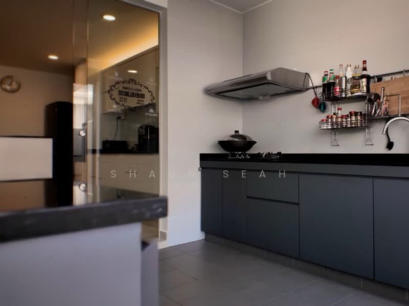 Tai Keng Gardens, Tai Keng Gardens, 5 Bedrooms, 2,800 sqft, Terraced House For Sale, by Shaun Seah, 500134894 - Kitchen - PropertyGuru.com.sg