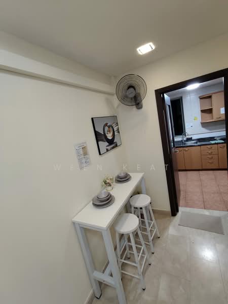 Guilin View, 20 Bukit Batok Street 52, Room Rental, 1,200 sqft, Condominium For Rent, by Ween Keat, 500134897 - Kitchen - PropertyGuru.com.sg