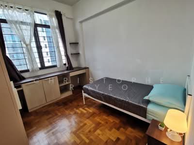 For Rent - Parc Oasis