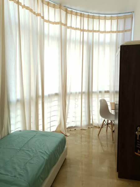 Parc Oasis, 41 Jurong East Avenue 1, Room Rental, 100 sqft, Condominium For Rent, by Christopher Yeo, 500134898 - Partition room with window view - PropertyGuru.com.sg