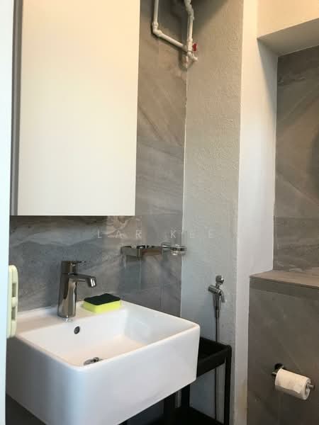 412 Yishun Ring Road, 412 Yishun Ring Road, Room Rental, 110 sqft, HDB Flat For Rent, by Lar Kee, 500134902 - Bathroom - PropertyGuru.com.sg