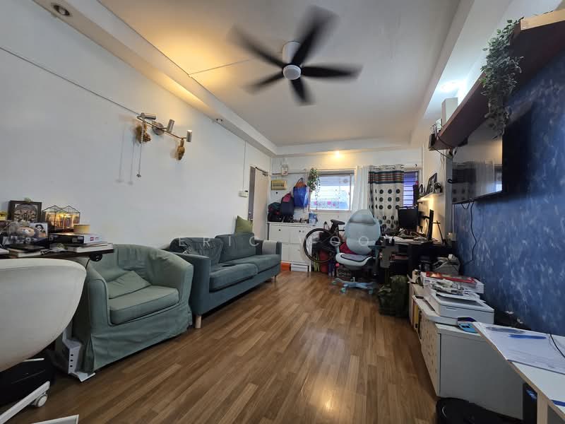 267 Tampines Street 21, 267 Tampines Street 21, 2 Bedrooms, 807 sqft, HDB Flat For Sale, by Eric Woo, 500134904 - PropertyGuru.com.sg