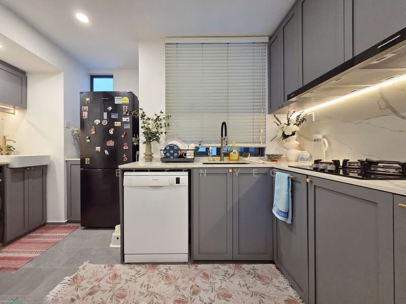 Espa, 10 Cashew Road, 4 Bedrooms, 1,206 sqft, Condominium For Sale, by Eileen Yeo, 500134913 - Kitchen - PropertyGuru.com.sg