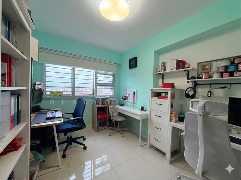 260B Kebun Baru Court, 260B Ang Mo Kio Street 21, 3 Bedrooms, 1,001 sqft, HDB Flat For Sale, by Geraldine Koh, 500134928 - Study - PropertyGuru.com.sg
