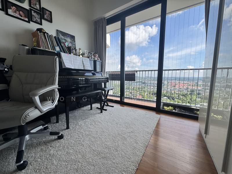d'Leedon (Former Farrer Court), 11 Leedon Heights, 4 Bedrooms, 1,615 sqft, Condominium For Rent, by Wong Siew Lan, 500134930 - Common Bedroom/ Study - PropertyGuru.com.sg