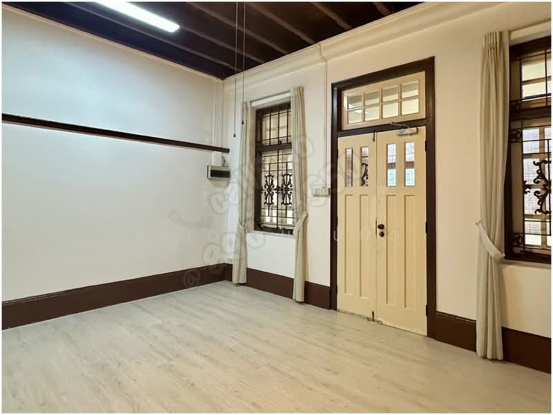 Townerville, McNair Road, 3 Bedrooms, 2,424 sqft, Conservation House For Rent, by Ario Kusumo, 500134947 - Living Room (1F) - PropertyGuru.com.sg