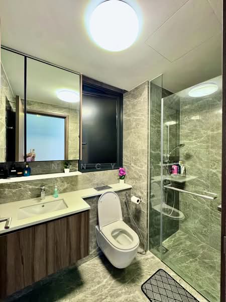 Lentor Modern, Lentor Central, 3 Bedrooms, 990 sqft, Condominium For Sale, by Nancy Tan, 500134967 - Bathroom - PropertyGuru.com.sg
