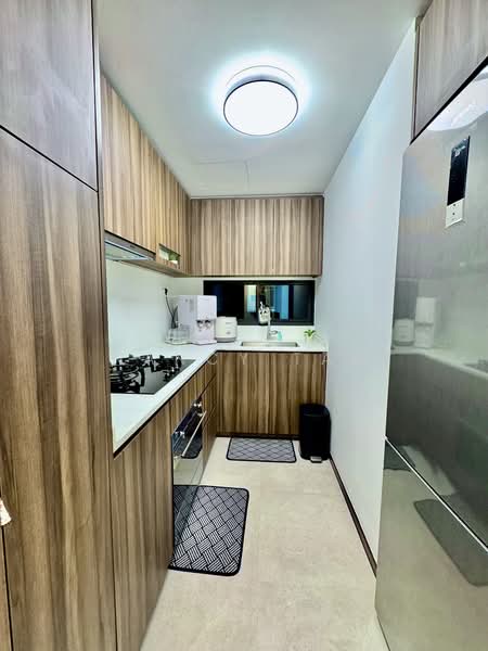 Lentor Modern, Lentor Central, 3 Bedrooms, 990 sqft, Condominium For Sale, by Nancy Tan, 500134967 - Kitchen - PropertyGuru.com.sg