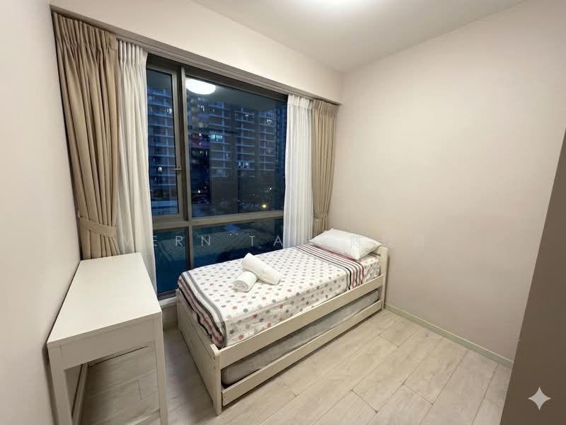 The Topiary, 11 Fernvale Lane, 3 Bedrooms, 1,259 sqft, Executive Condominium For Sale, by Vern Tan 陈玟舟, 500134970 - Bedroom - PropertyGuru.com.sg