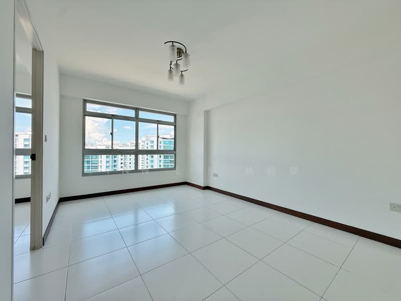 622A Punggol Central, 622A Punggol Central, 1 Bedroom, 495 sqft, HDB Flat For Sale, by Finn Lim 林毅桀, 500134975 - Living Room - PropertyGuru.com.sg