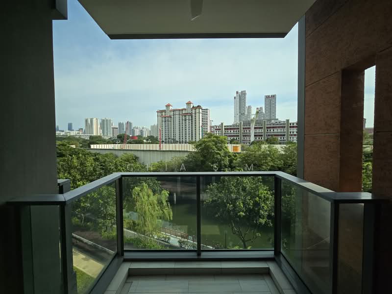 Principal Garden, 91 Prince Charles Crescent, 2 Bedrooms, 786 sqft, Condominium For Rent, by Chia S M, 500134977 - Balcony - PropertyGuru.com.sg