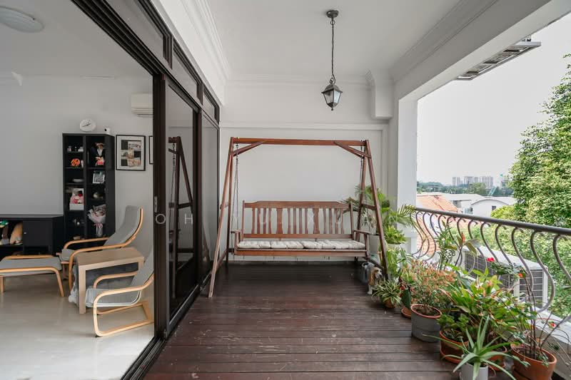 Villa Des Flores, 125 Whitley Road, 2 Bedrooms, 1,572 sqft, Condominium For Sale, by Oh Yu Xuan, 500134981 - Balcony - PropertyGuru.com.sg