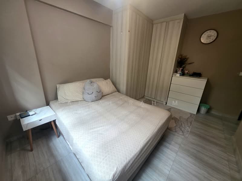 487C Choa Chu Kang Avenue 5, 487C Choa Chu Kang Avenue 5, 3 Bedrooms, 1,000 sqft, HDB Flat For Sale, by Faizal Rahim, 500134995 - PropertyGuru.com.sg