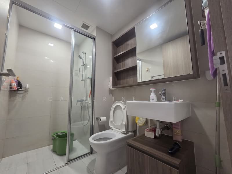 Sol Acres, 14 Choa Chu Kang Grove, 2 Bedrooms, 732 sqft, Executive Condominium For Rent, by Catherine Loh, 500135003 - Bathroom - PropertyGuru.com.sg