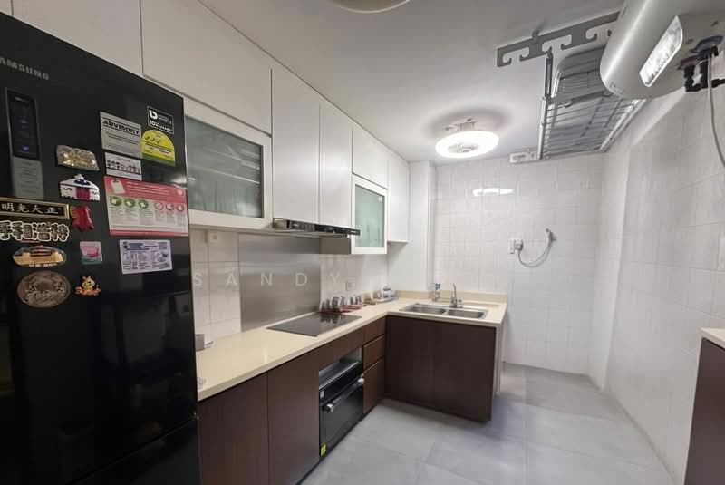 634 Jurong West Street 65, 634 Jurong West Street 65, 3 Bedrooms, 1,184 sqft, HDB Flat For Sale, by Sandy Hong, 500135007 - Kitchen - PropertyGuru.com.sg
