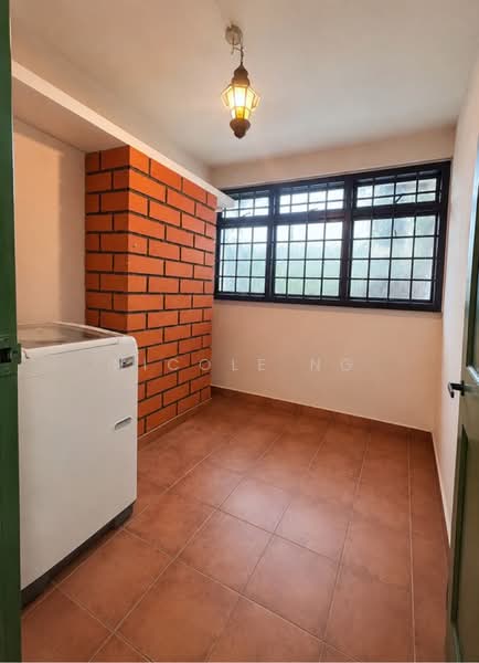 12 Holland Avenue, , 2 Bedrooms, 699 sqft, HDB Flat For Sale, by Nicole Ng, 500135022 - PropertyGuru.com.sg