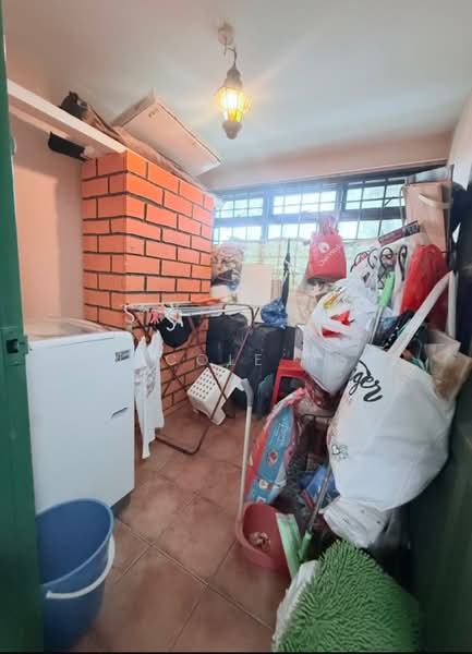 12 Holland Avenue, , 2 Bedrooms, 699 sqft, HDB Flat For Sale, by Nicole Ng, 500135022 - PropertyGuru.com.sg