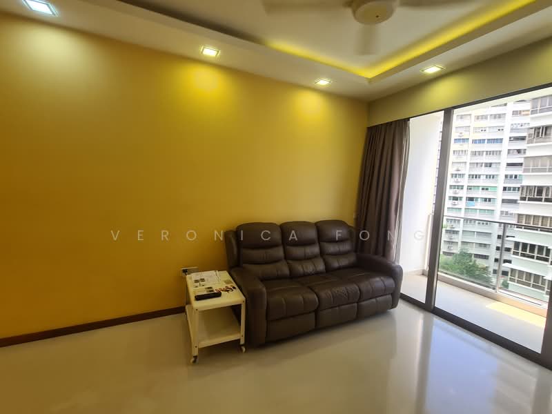 Waterfront Gold, 754 Bedok Reservoir Road, 1 Bedroom, 581 sqft, Condominium For Sale, by Veronica Fong, 500135031 - Living Room - PropertyGuru.com.sg