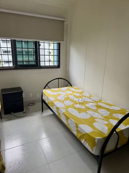541 Woodlands Drive 16, 541 Woodlands Drive 16, Room Rental, 120 sqft, HDB Flat For Rent, by Stella Wang, 500135036 - Bedroom - PropertyGuru.com.sg