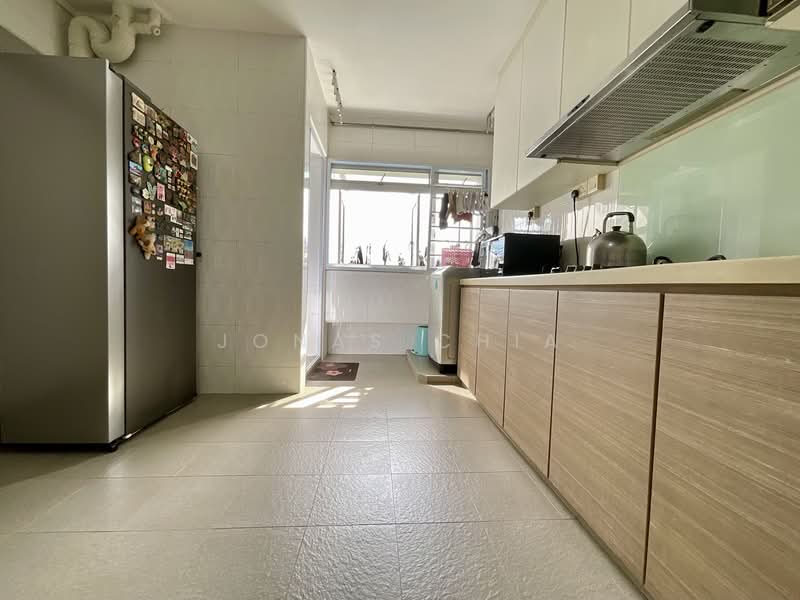 206 Pasir Ris Street 21, 206 Pasir Ris Street 21, 4 Bedrooms, 145 sqft, HDB Flat For Sale, by Jonas Chia, 500135038 - Kitchen - PropertyGuru.com.sg